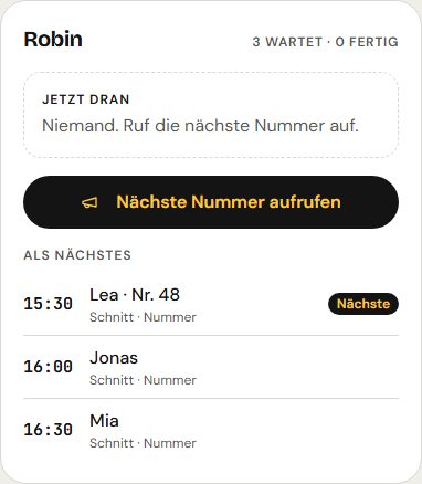 Die Spalte einer Person: oben, wer dran ist, darunter die Wartenden nach Uhrzeit.